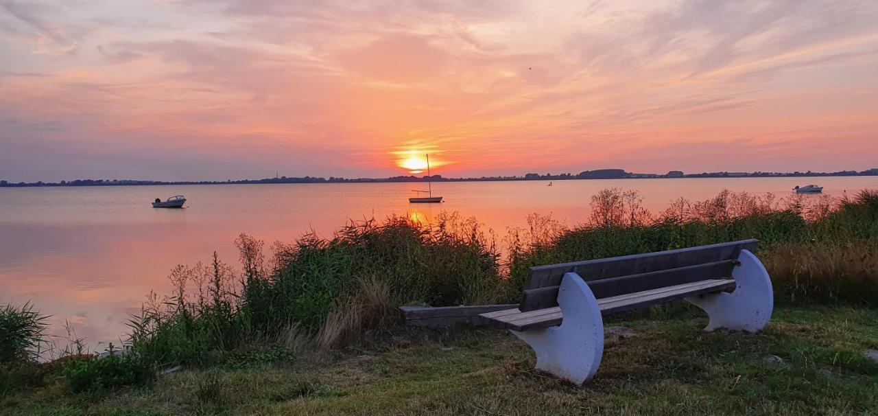Ferienhaus Rotdorn Wiek auf Rügen Exterior foto